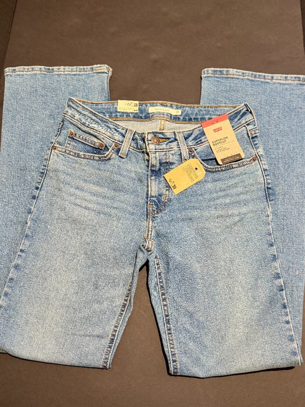 New Women's Levi's Blue Jeans 27x32 Superlow Bootcut With Tags